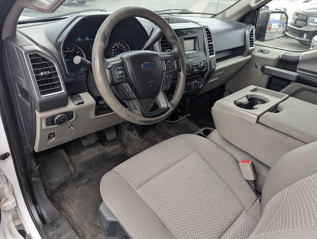 Used 2015 Ford F150 XLT AWD/4WD image 23