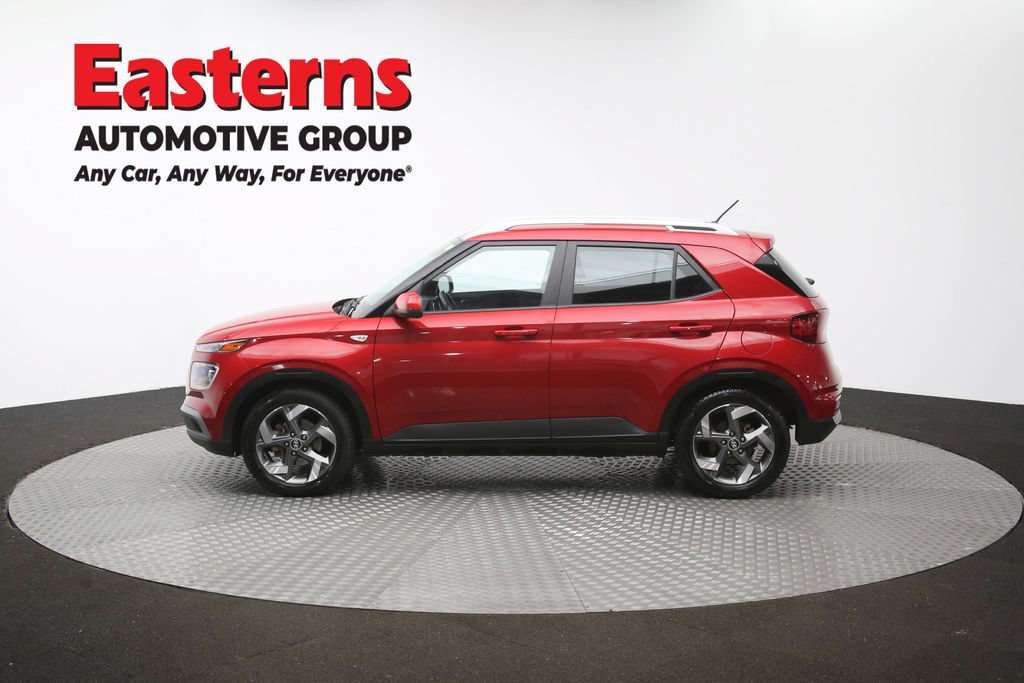 Used 2023 Hyundai Venue Limited FWD image 60