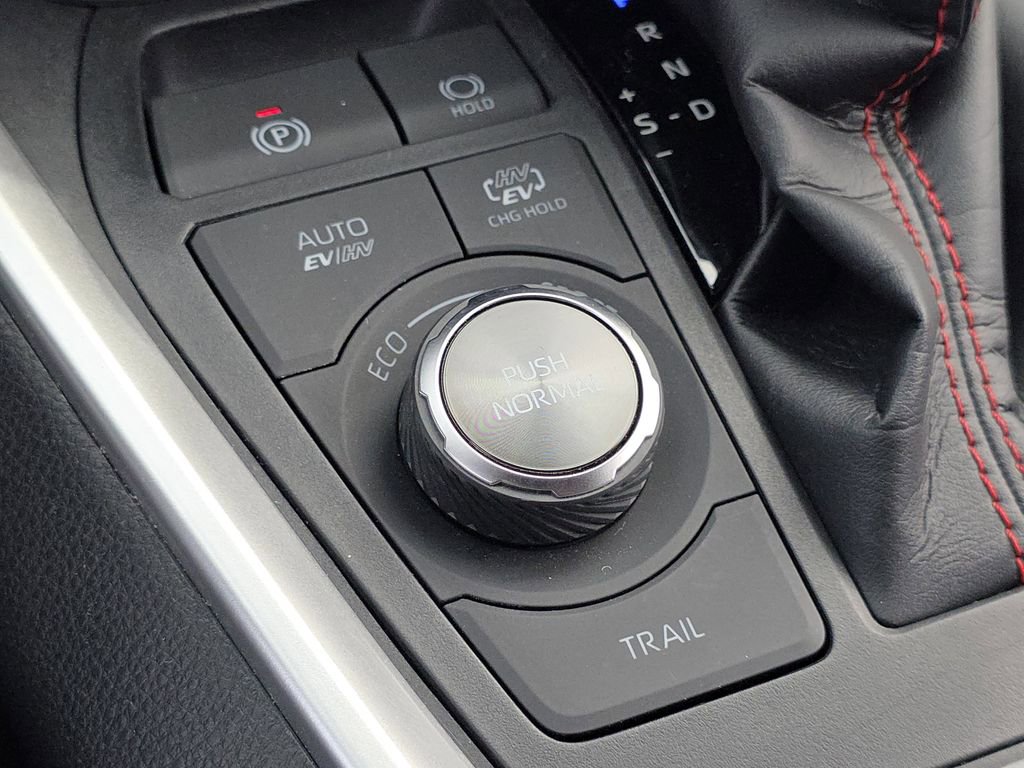 Used 2024 Toyota RAV4 XSE w/ Weather Package image 28