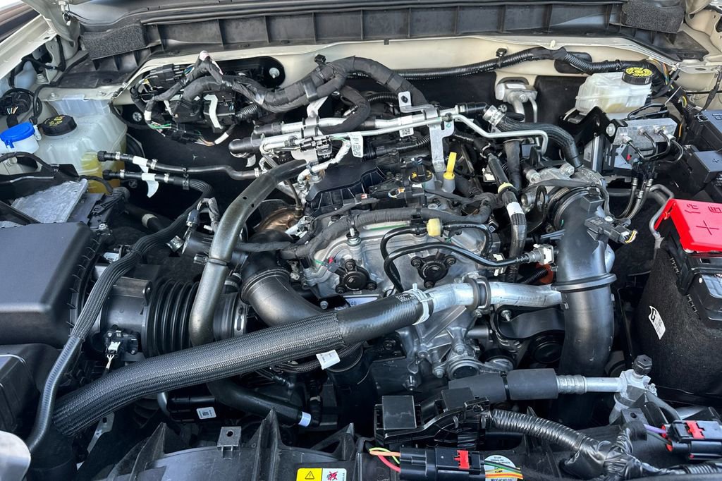 Used 2025 Ford Bronco Outer Banks image 19