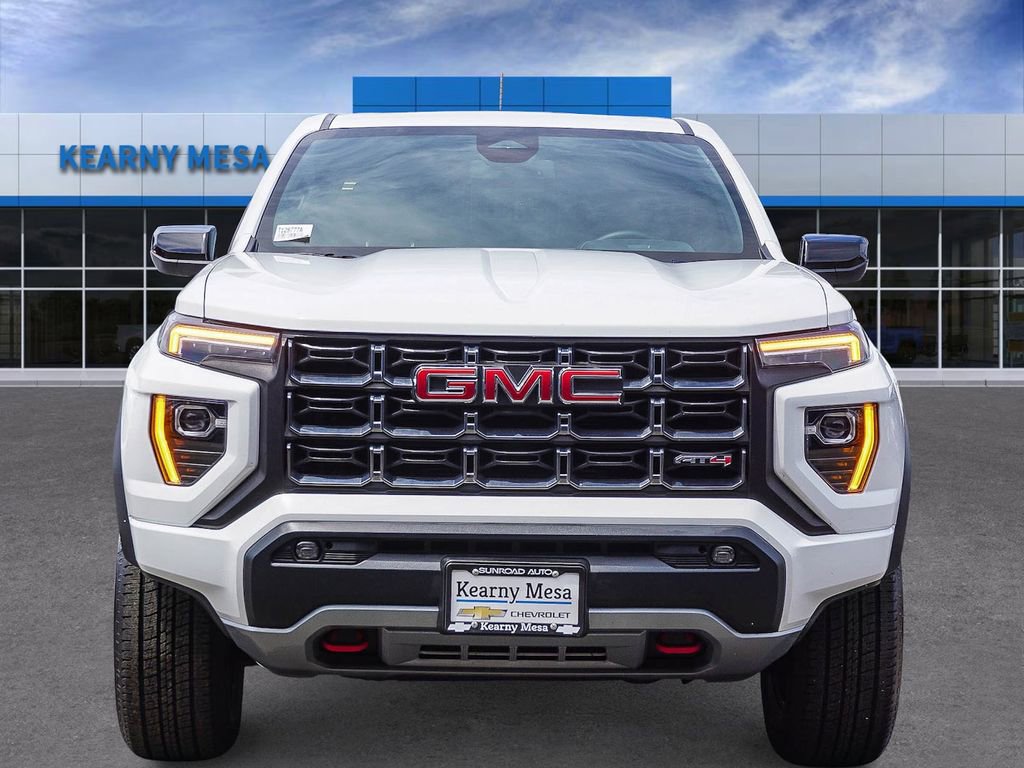 Used 2023 GMC Canyon AT4 AWD/4WD image 2