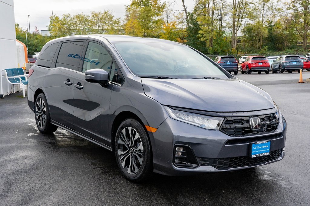 New 2026 Honda Odyssey Elite image 4