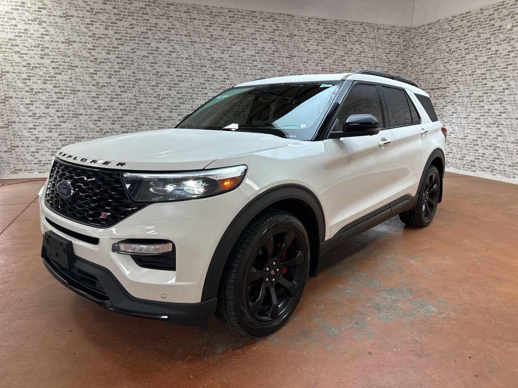 Used 2022 Ford Explorer ST w/ Equipment Group 401A image 3