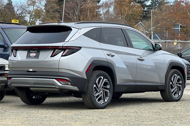 New 2025 Hyundai Tucson Limited image 6