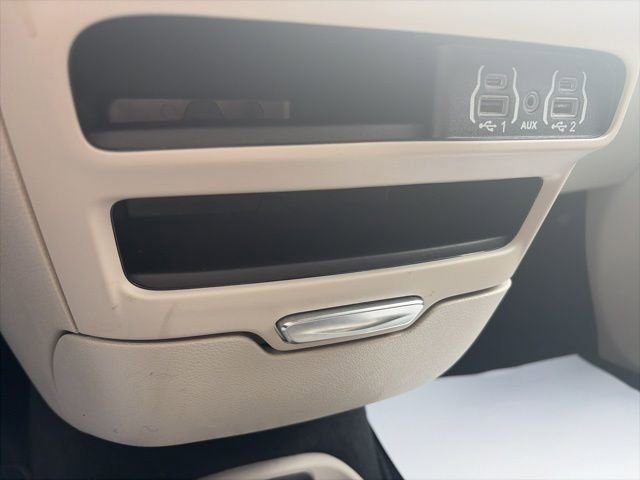 Used 2024 Chrysler Voyager LX FWD image 19