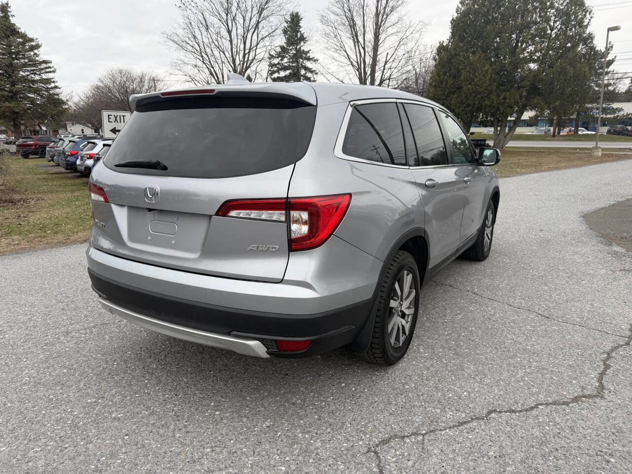 Used 2021 Honda Pilot EX image 5