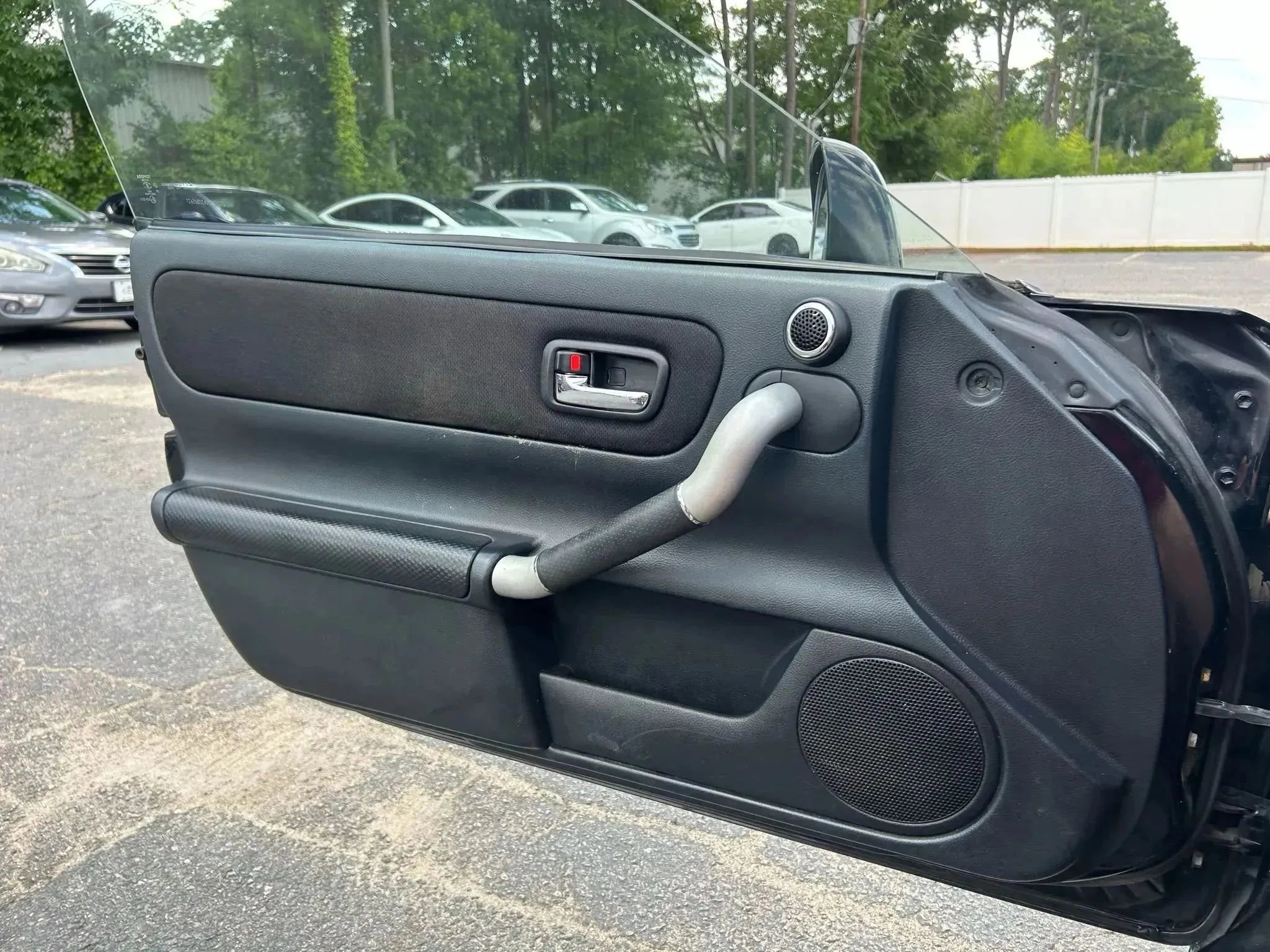 Used 2003 Toyota MR2 RWD image 21