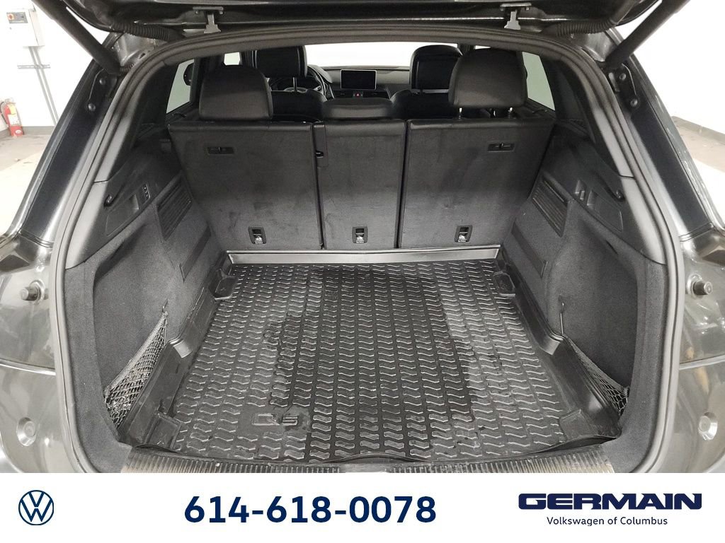 Used 2018 Audi SQ5 Prestige w/ Prestige Package image 27