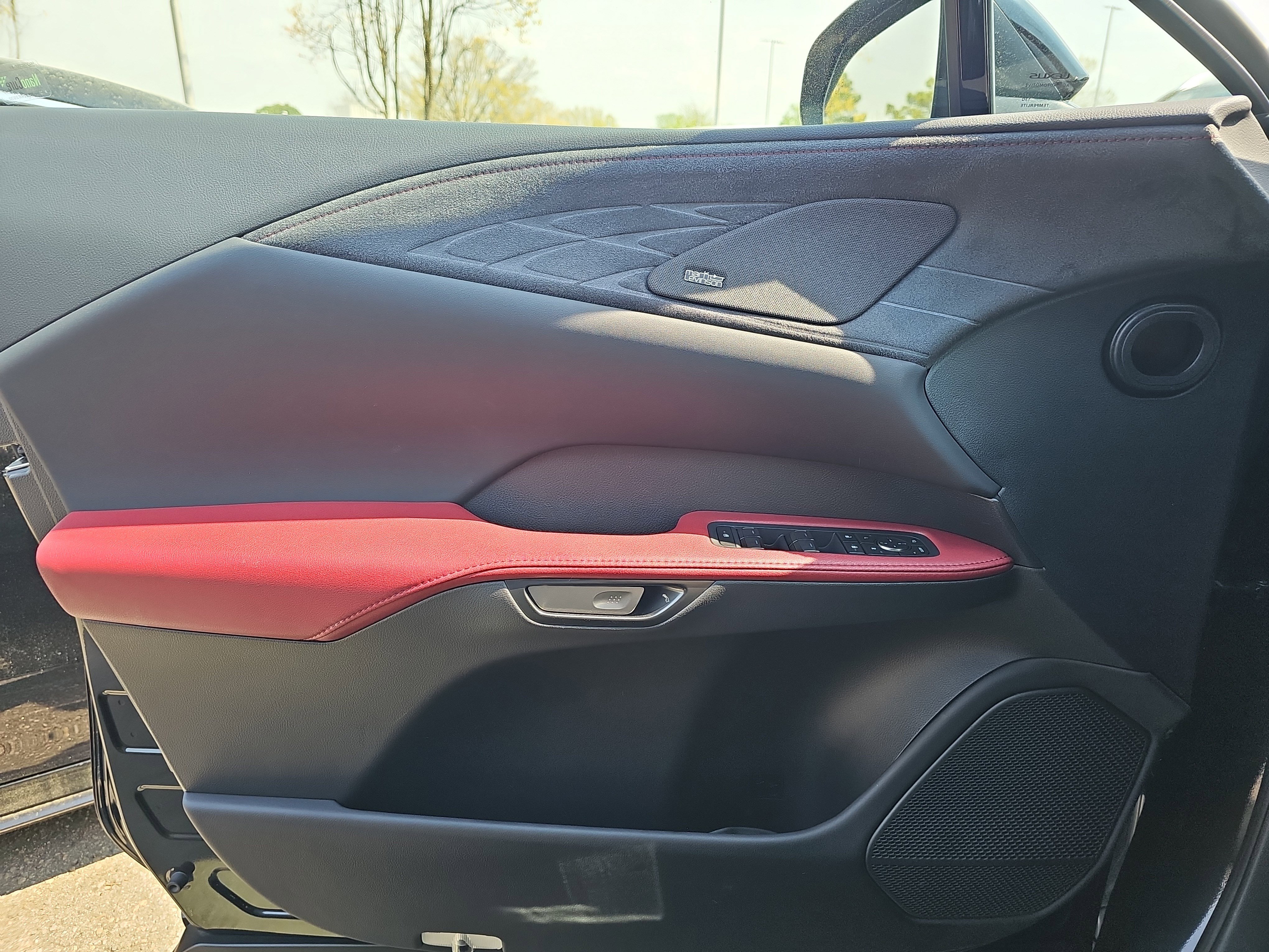 Used 2024 Lexus RX 500h F Sport w/ Convenience Package image 28