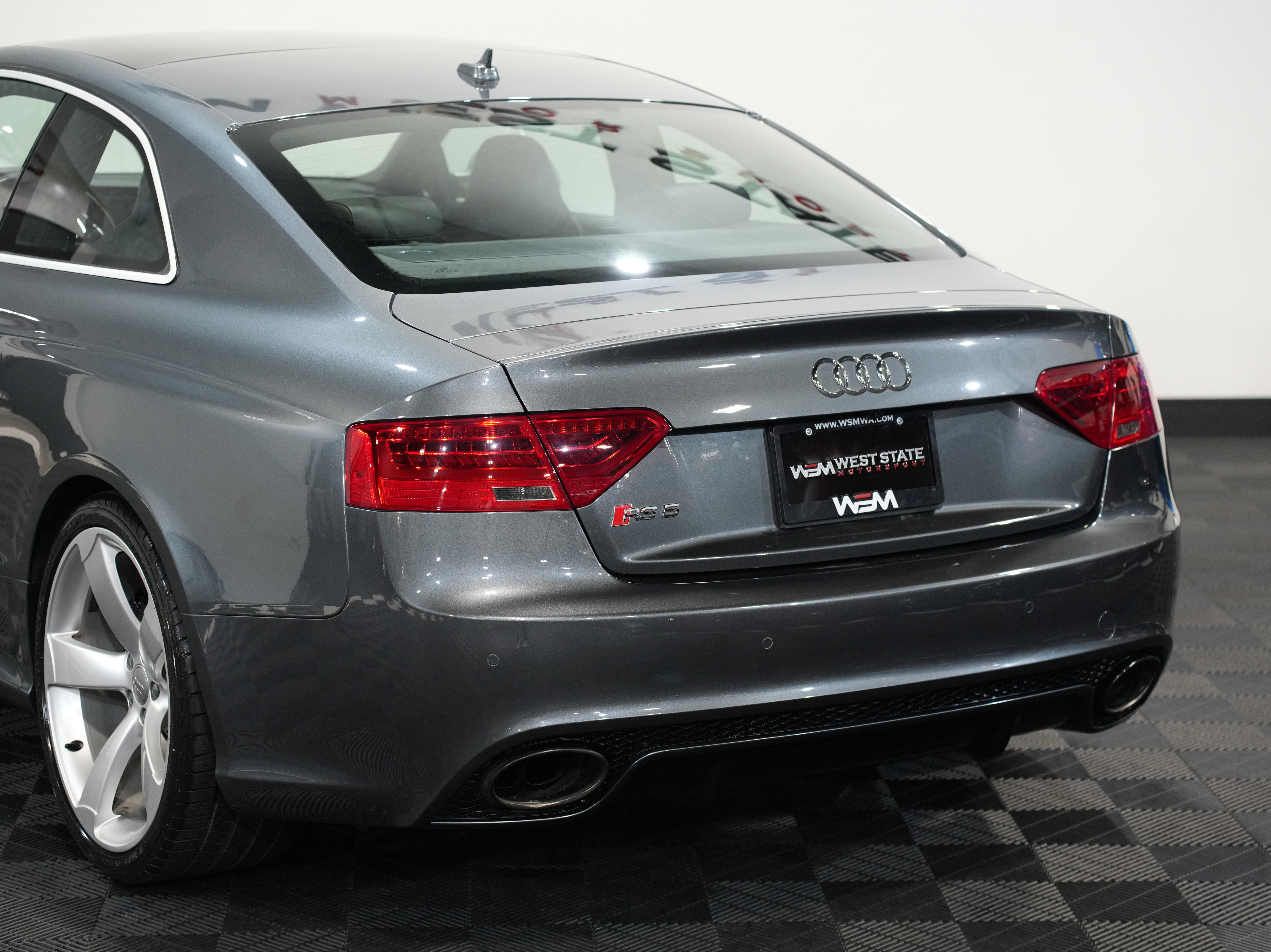 Used 2013 Audi RS 5 Coupe AWD/4WD image 18