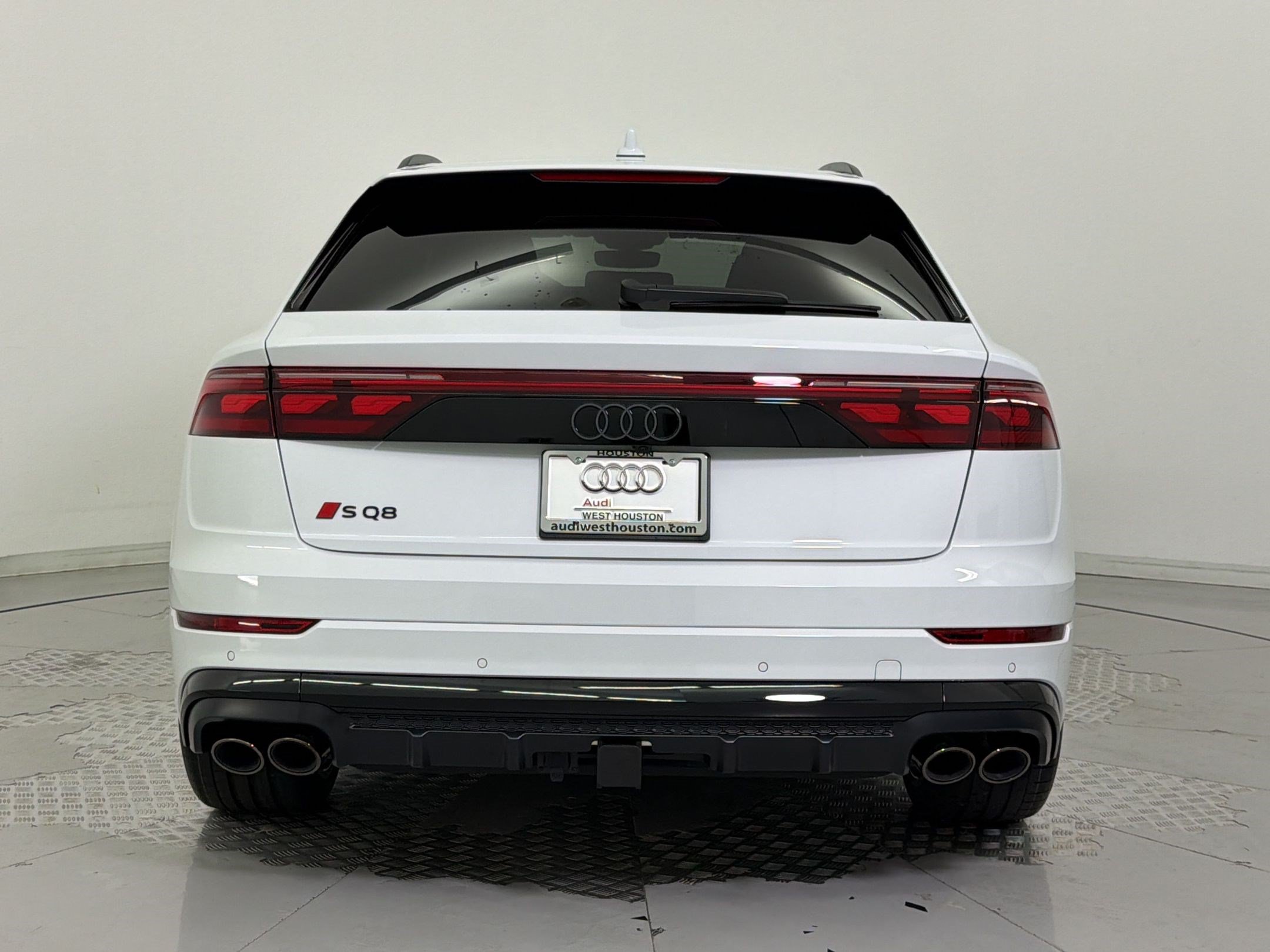New 2026 Audi SQ8 Prestige AWD/4WD image 10