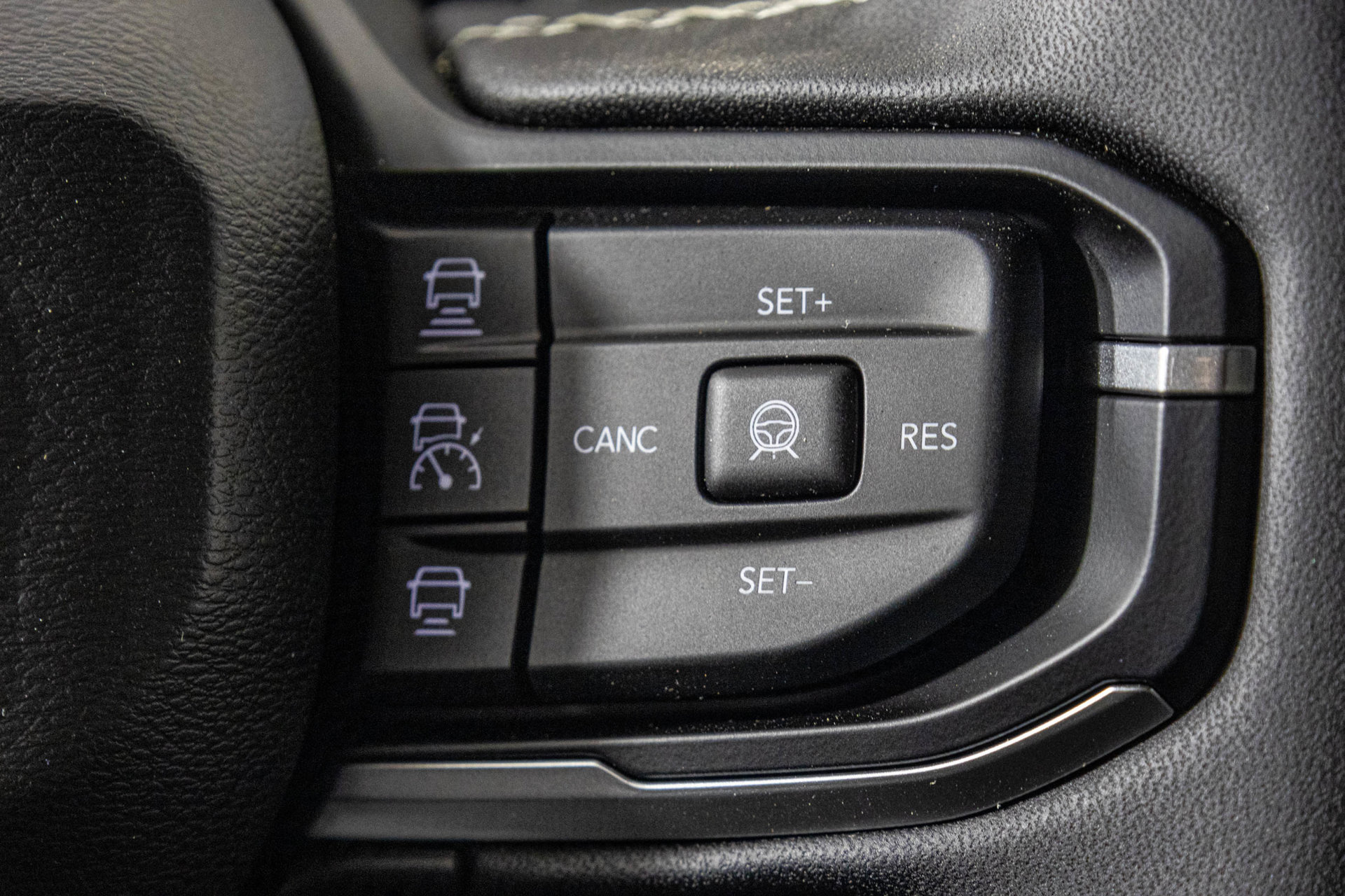 New 2026 Jeep Cherokee Laredo AWD/4WD image 28