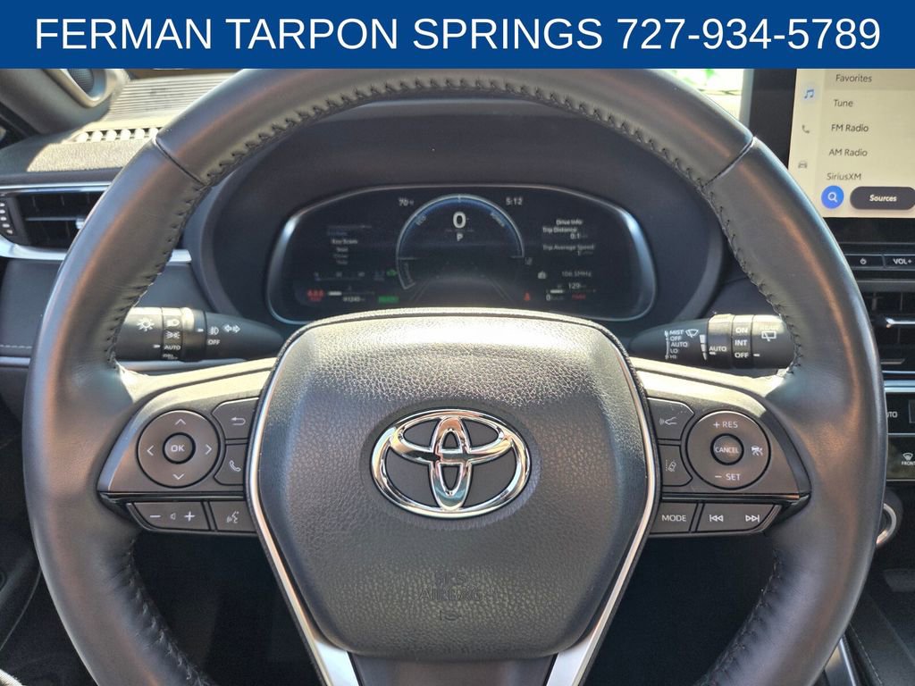 Used 2023 Toyota Venza Limited image 30