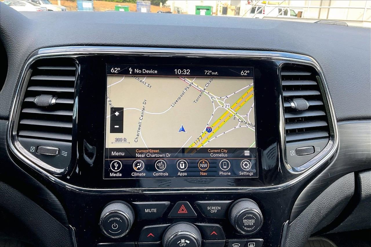 Certified 2021 Jeep Grand Cherokee Laredo X RWD image 14