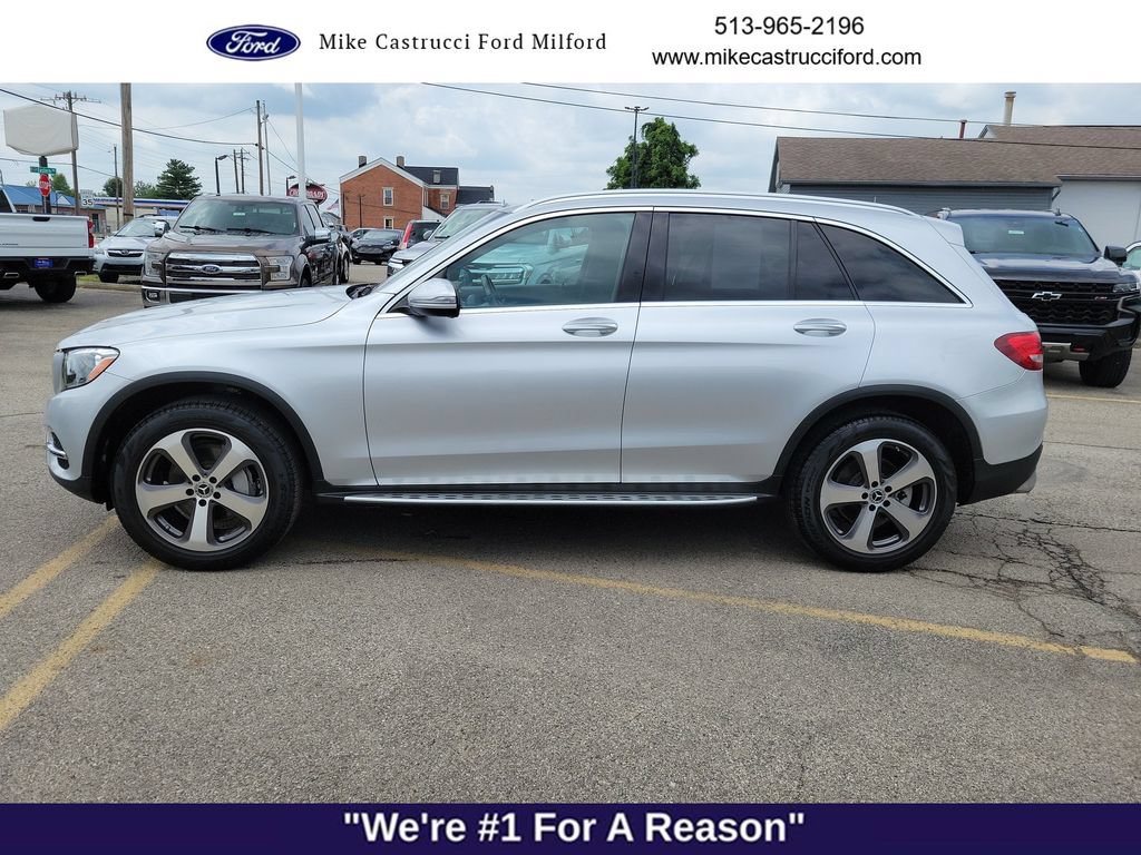 Used 2018 Mercedes-Benz GLC 300 4MATIC image 2