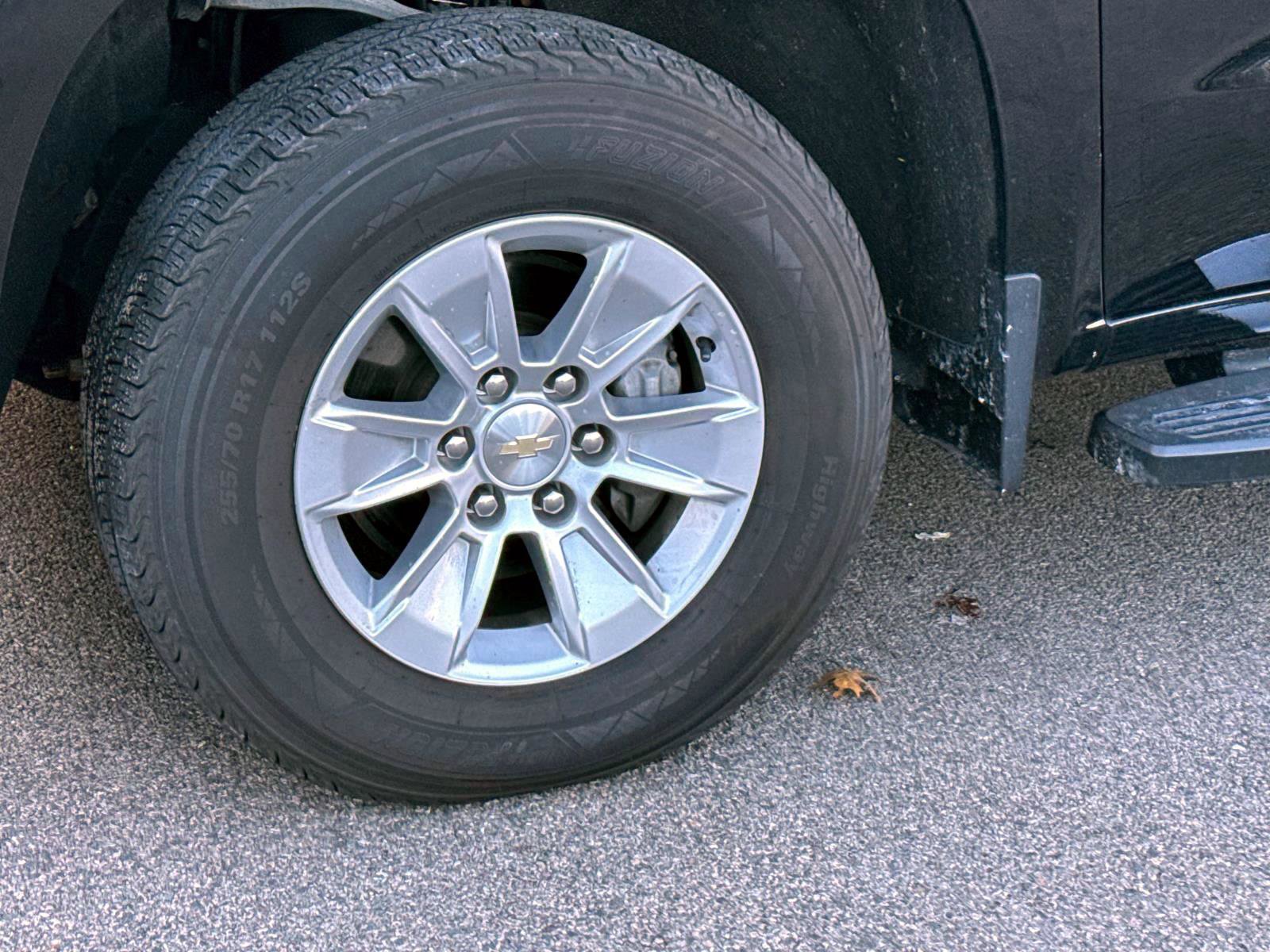 Used 2020 Chevrolet Silverado 1500 LT w/ Trailering Package image 5