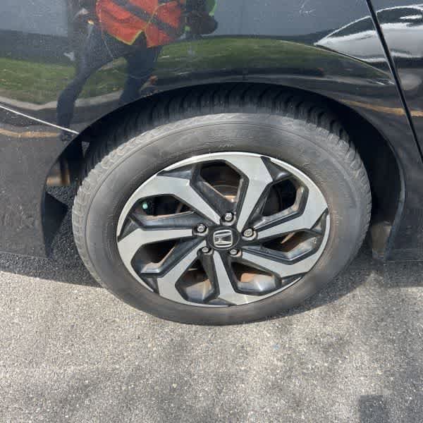Used 2017 Honda Accord EX image 16