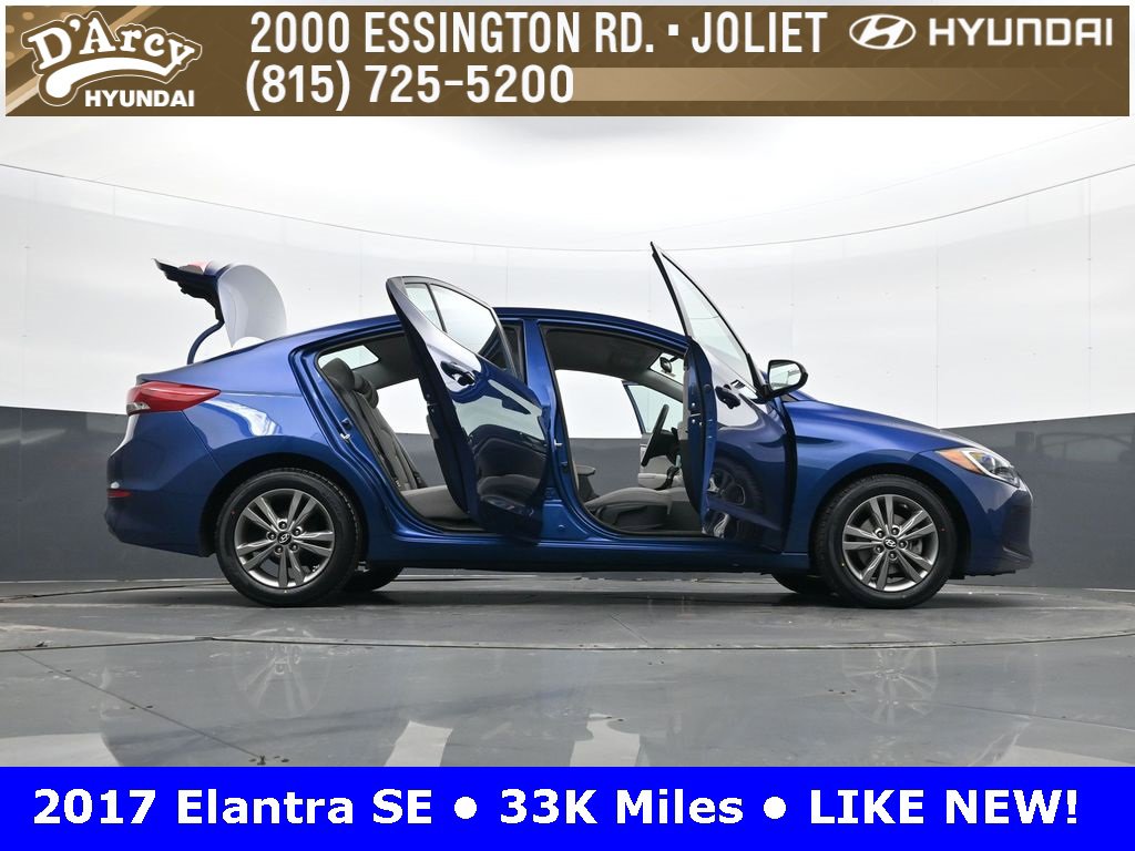 Used 2017 Hyundai Elantra SE image 29
