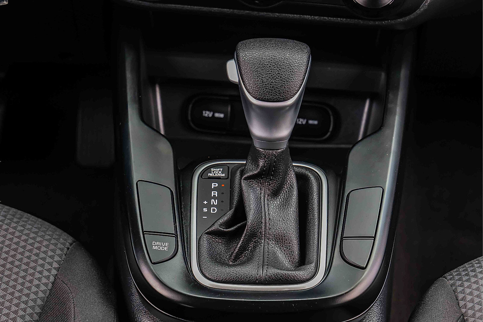 Certified 2025 Kia Soul LX w/ LX Technology Package FWD image 24