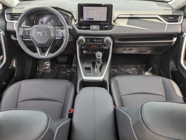 Used 2023 Toyota RAV4 XLE Premium FWD image 15