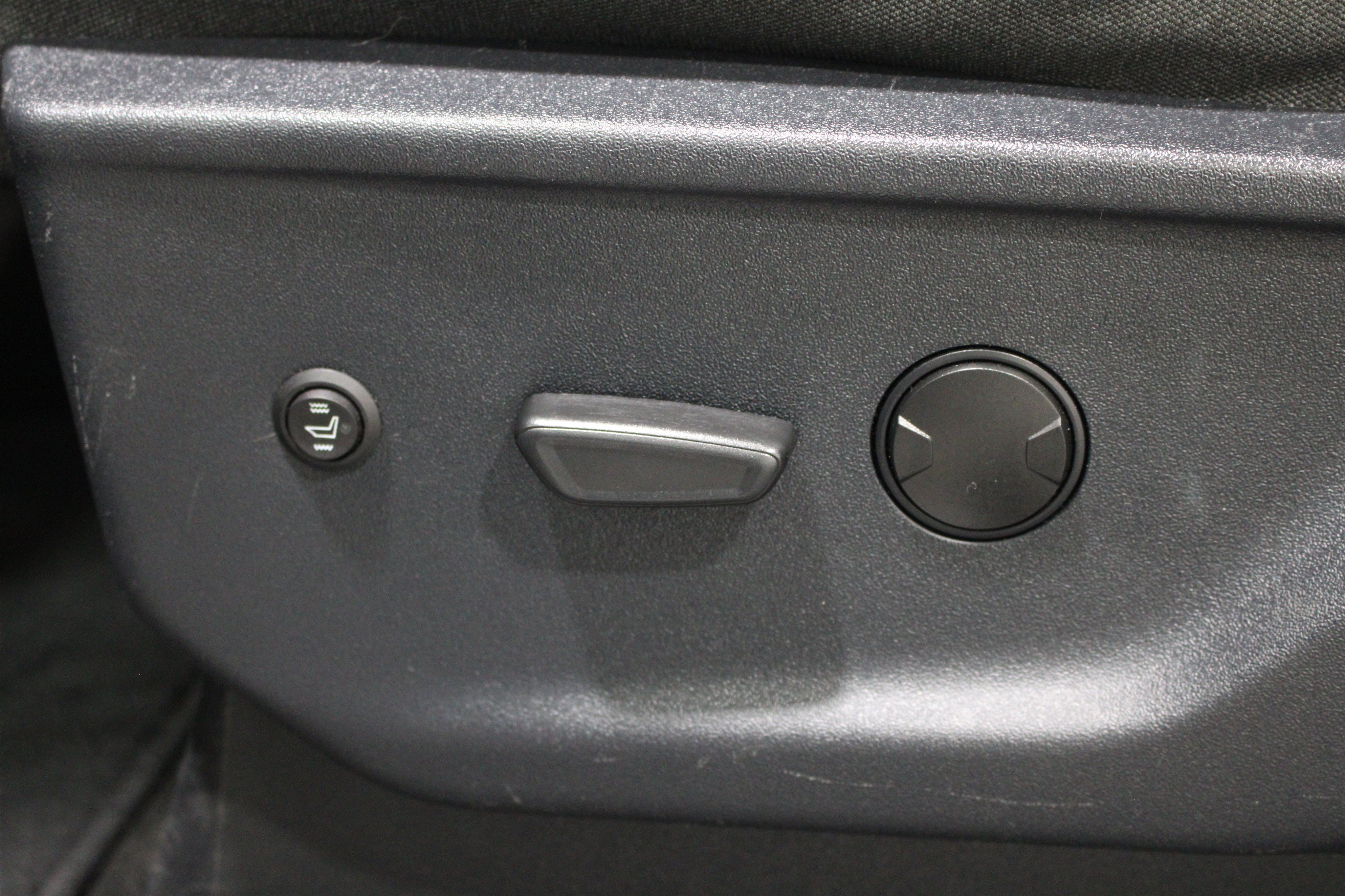 Used 2023 Ford F150 XLT w/ Equipment Group 301A Mid AWD/4WD image 5