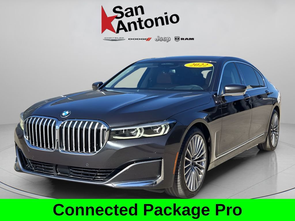 Used 2022 BMW 750i xDrive image 4