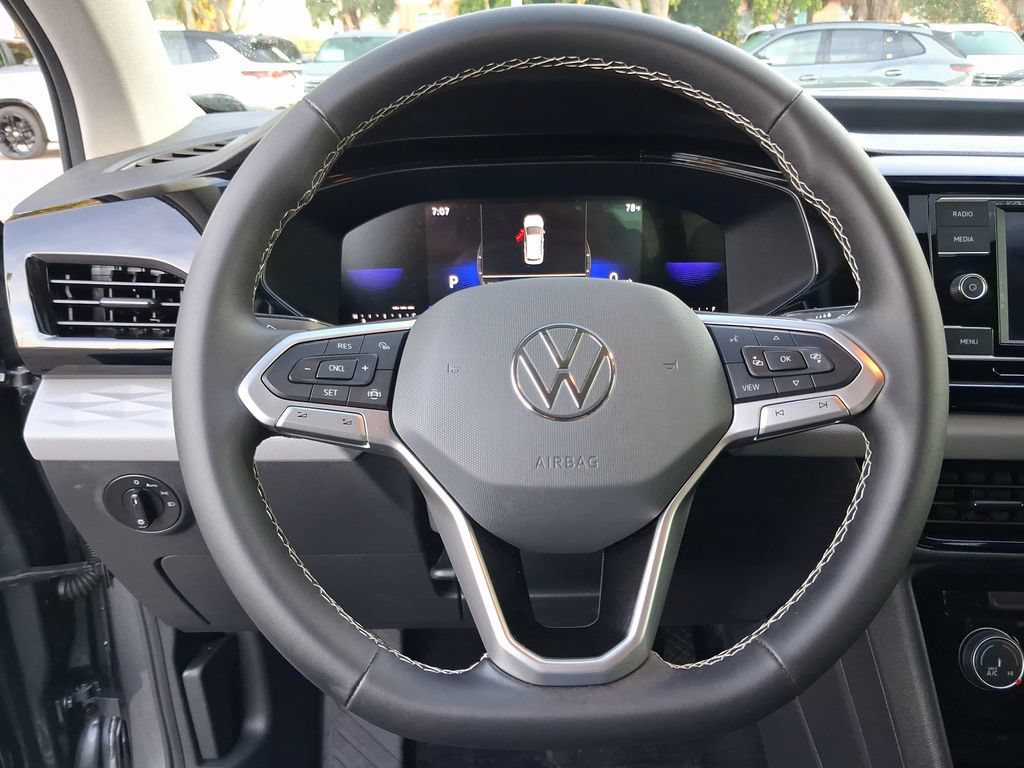 Certified 2023 Volkswagen Taos S FWD image 17