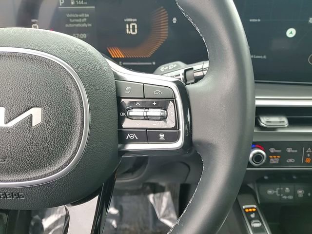 Used 2025 Kia Sorento S w/ Panoramic Sunroof Package image 17