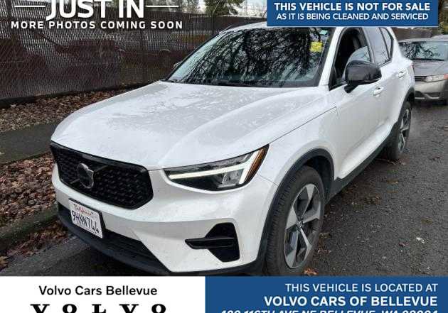 Used 2024 Volvo XC40 B5 Core w/ Protection Package Premier