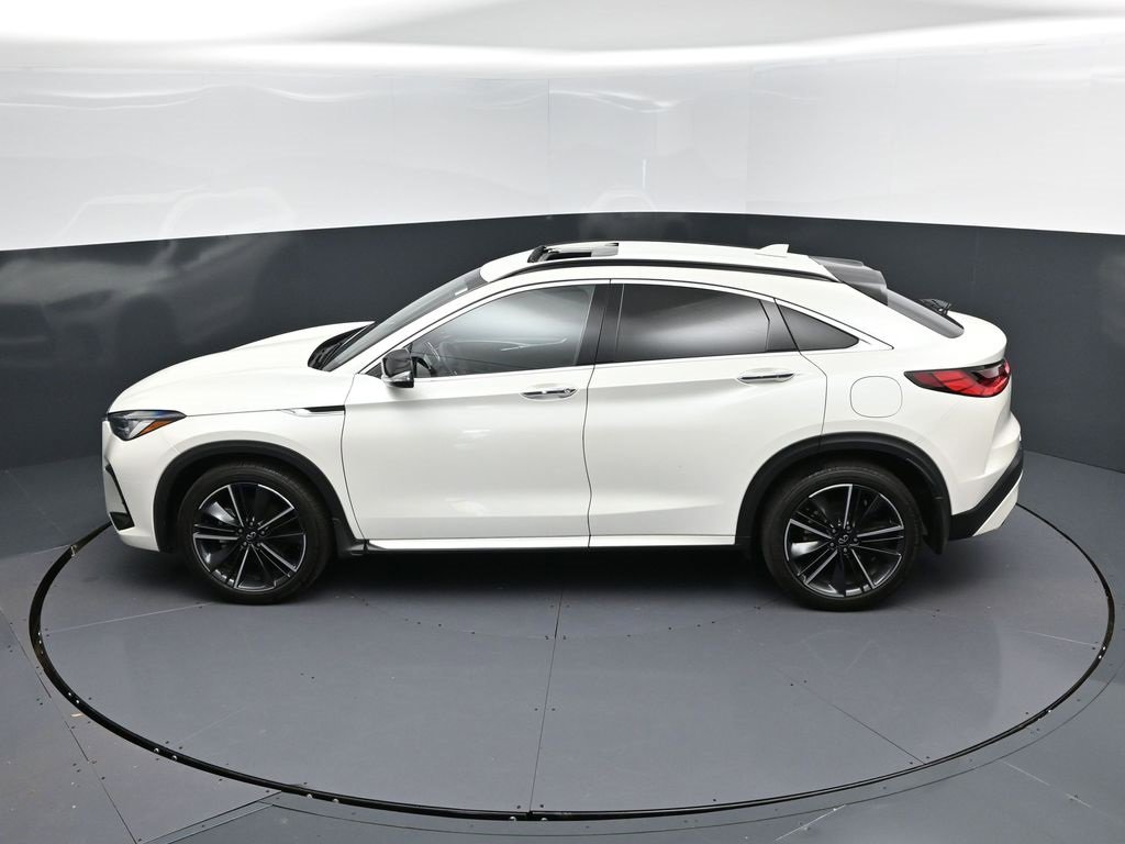 Certified 2023 INFINITI QX55 Luxe w/ Cargo Package image 32