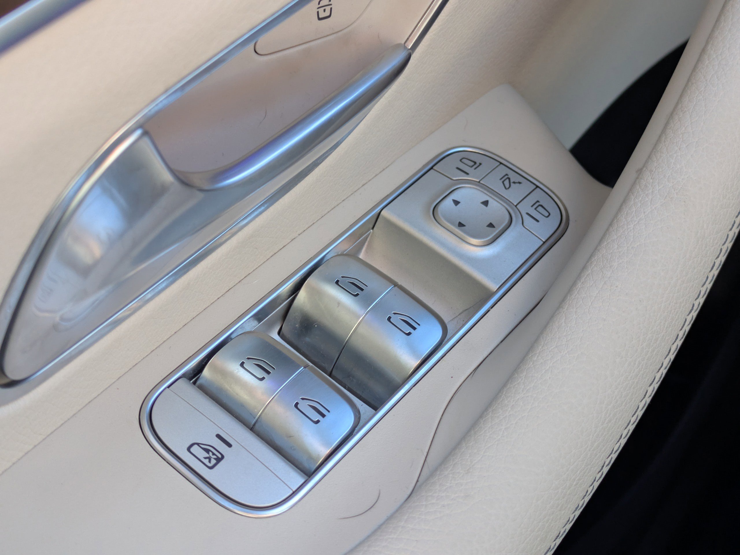 Certified 2024 Mercedes-Benz GLE 350 4MATIC image 28