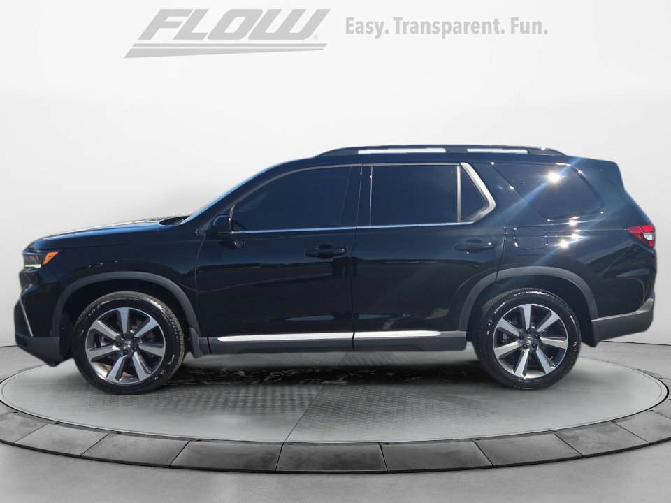 Used 2025 Honda Pilot Elite image 4