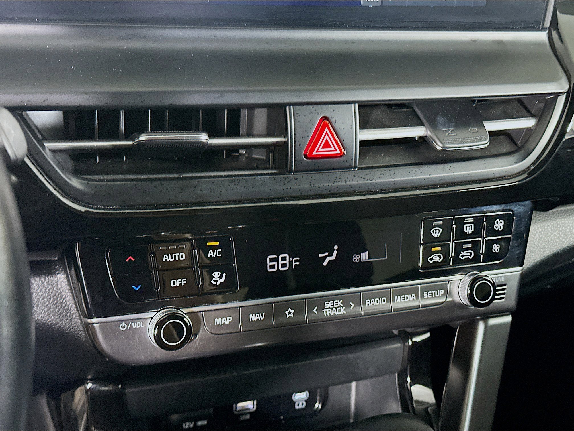 Used 2025 Kia Seltos S image 24