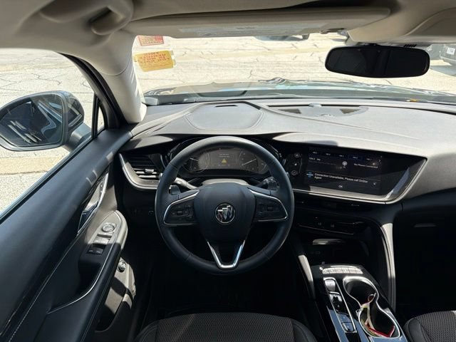 Used 2021 Buick Envision Preferred AWD/4WD image 18