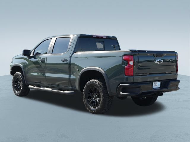 Used 2026 Chevrolet Silverado 1500 ZR2 w/ Dark Appearance Package AWD/4WD image 6