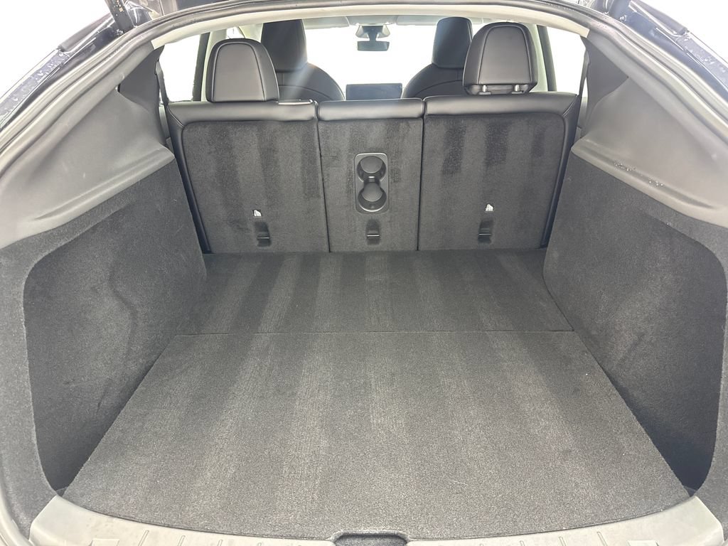 Used 2026 Tesla Model Y 2WD image 69
