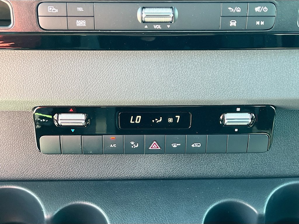 New 2026 Mercedes-Benz Sprinter 2500 image 17