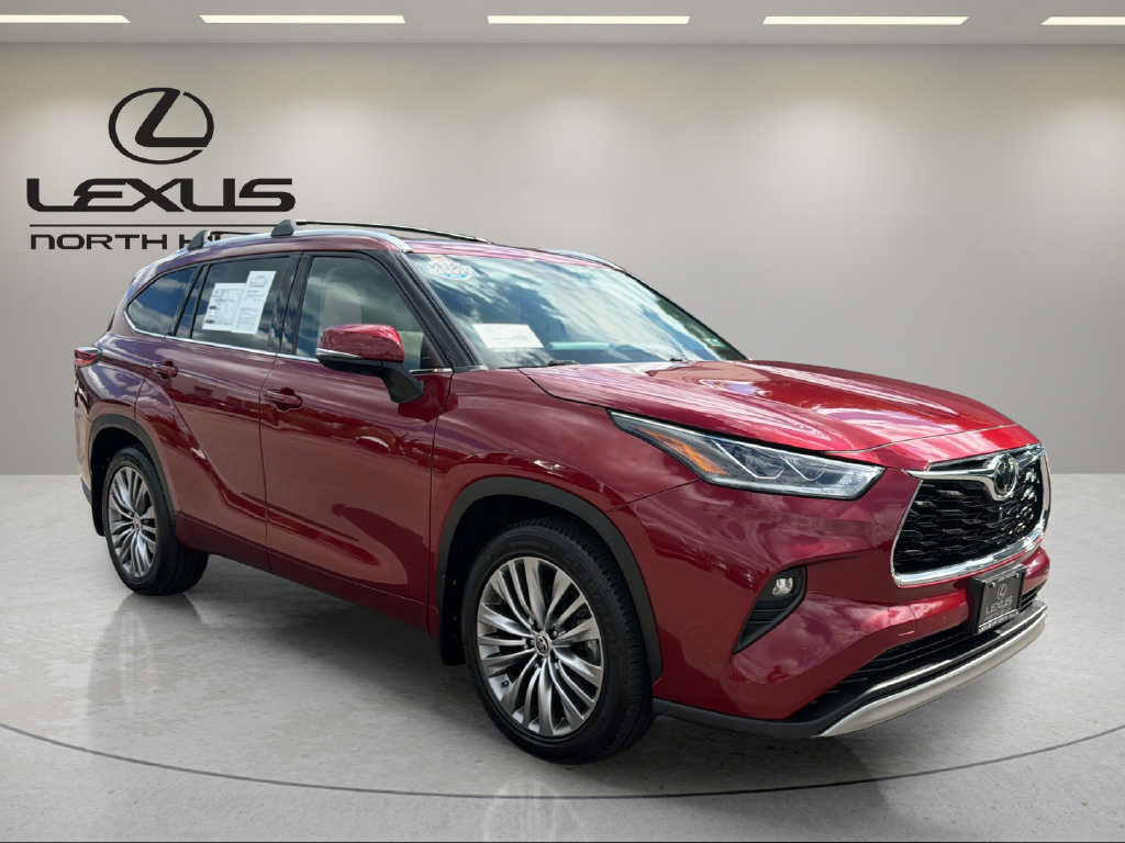 Used 2021 Toyota Highlander Platinum AWD/4WD image 4