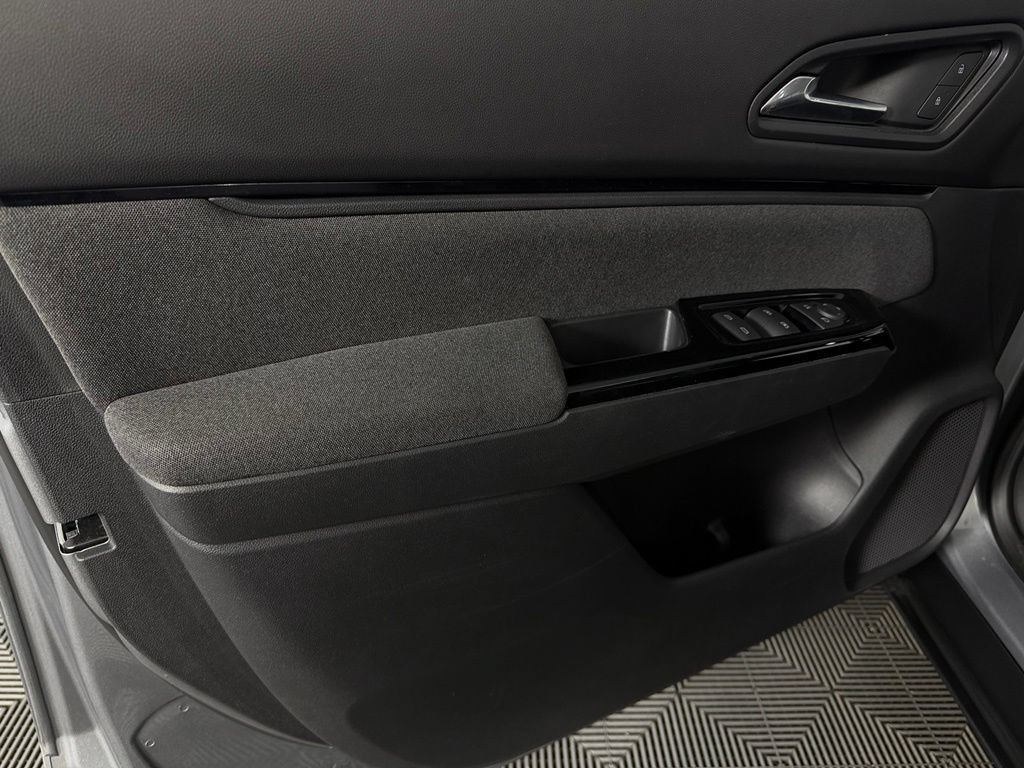 Used 2025 Honda Prologue EX image 24
