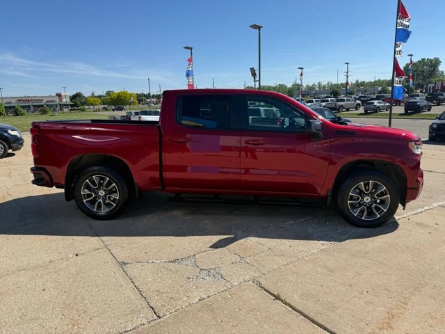 Used 2025 Chevrolet Silverado 1500 RST AWD/4WD image 6