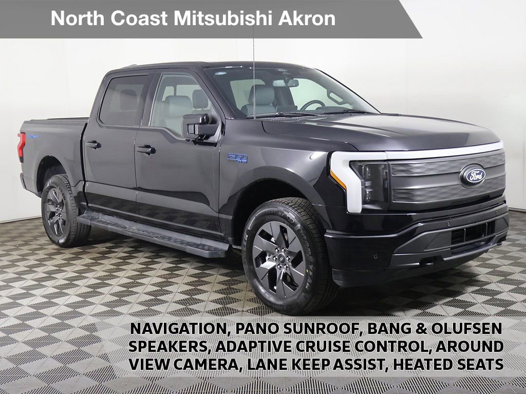 Used 2025 Ford F150 Lightning Lariat image 1