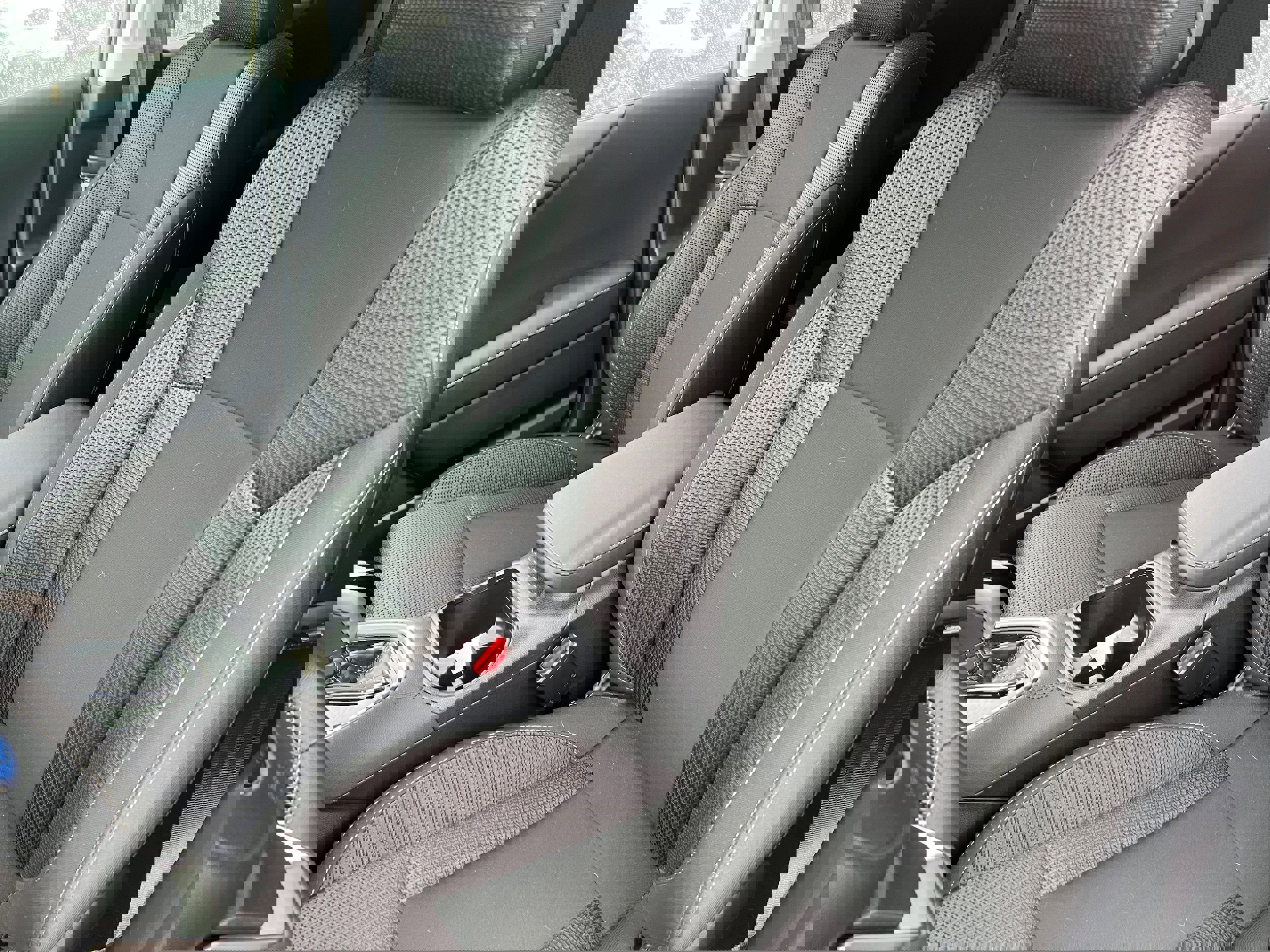 Certified 2025 Subaru Outback Premium w/ Popular Package #1A image 18