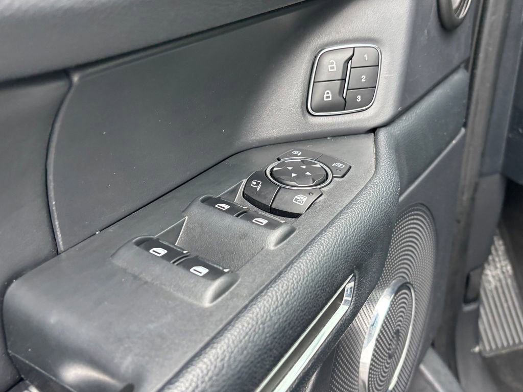Used 2024 Ford Expedition XLT RWD image 25