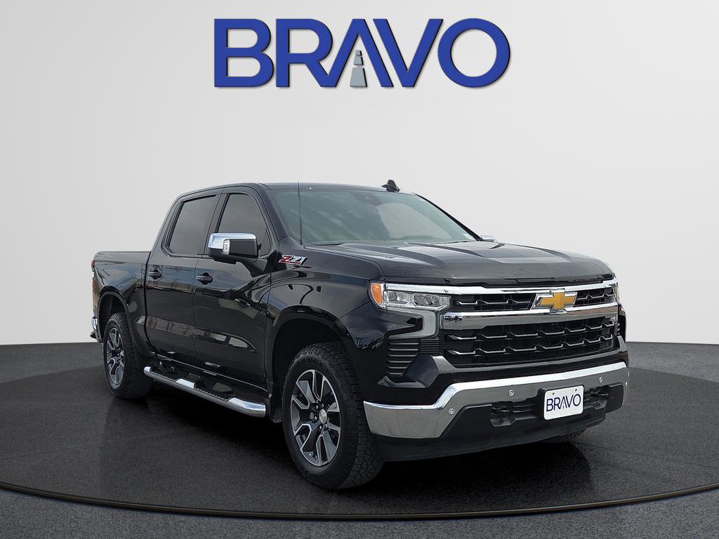 Used 2025 Chevrolet Silverado 1500 LT w/ Z71 Off-Road Package AWD/4WD image 2