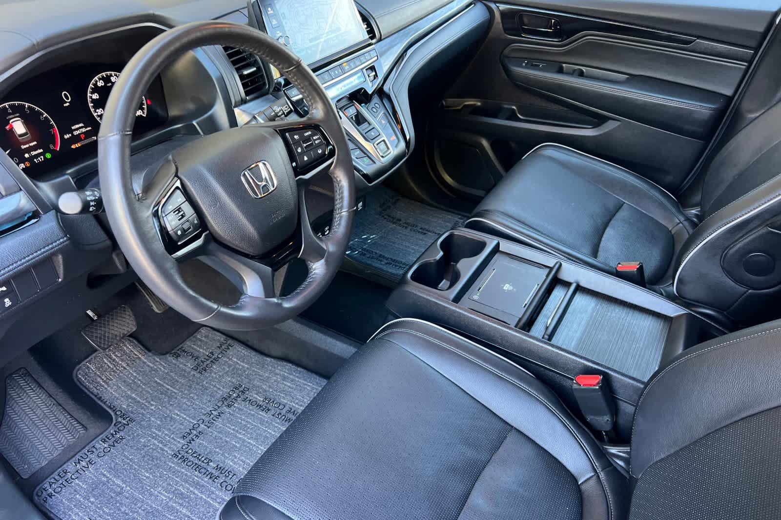 Used 2025 Honda Odyssey Elite image 11