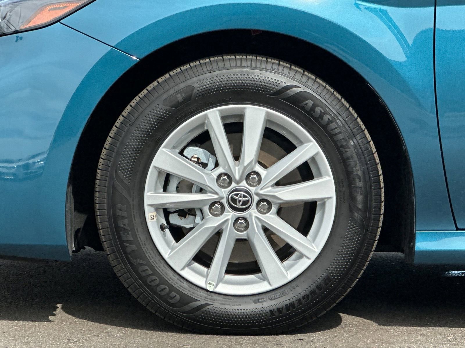 Used 2026 Toyota Camry LE image 30