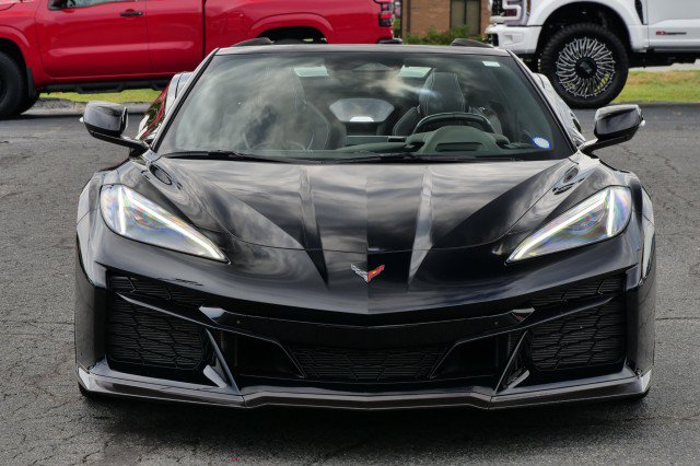 Used 2024 Chevrolet Corvette Z06 w/ Stealth Interior Trim Package RWD image 5