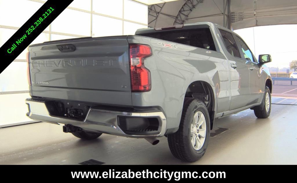 Used 2023 Chevrolet Silverado 1500 LT AWD/4WD image 5