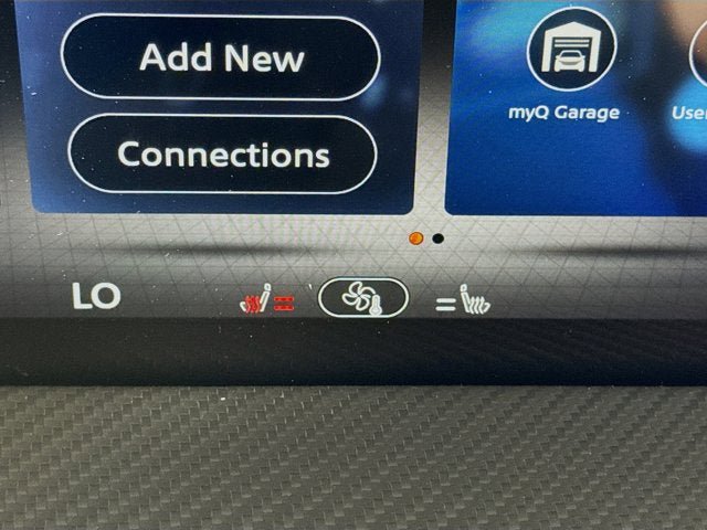 New 2026 Nissan Kicks SR w/ Cold Weather Package image 16