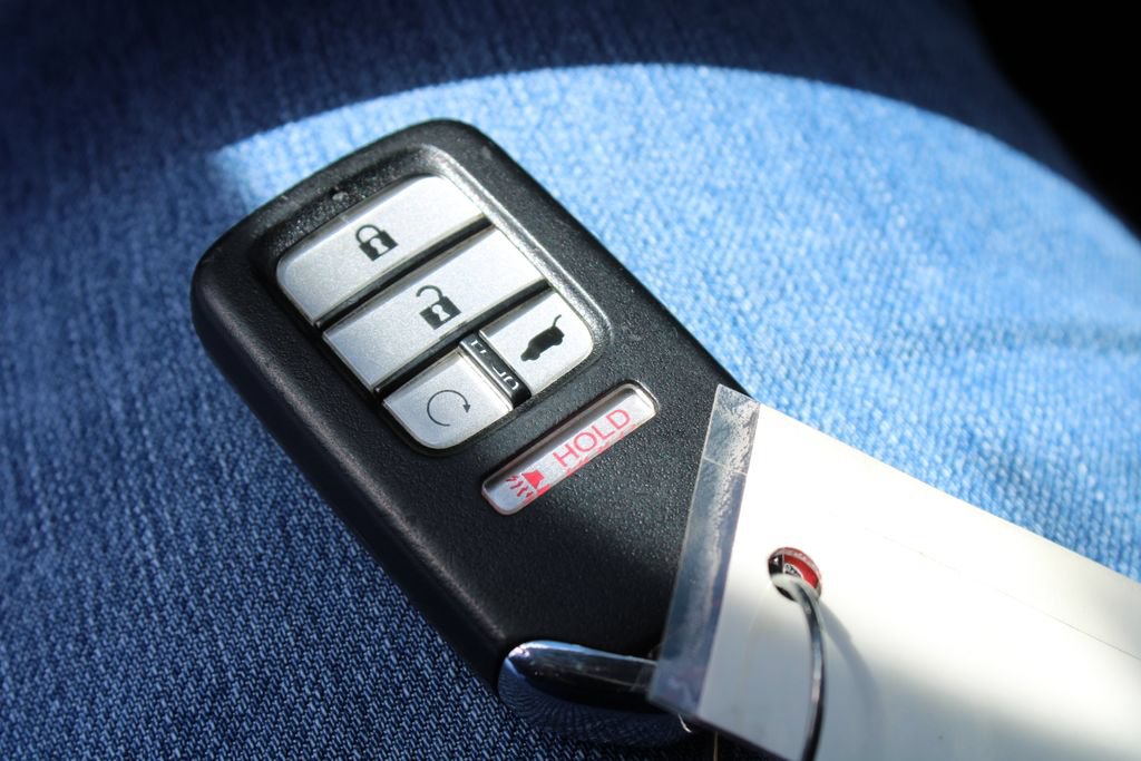 Used 2022 Honda Pilot Elite image 13